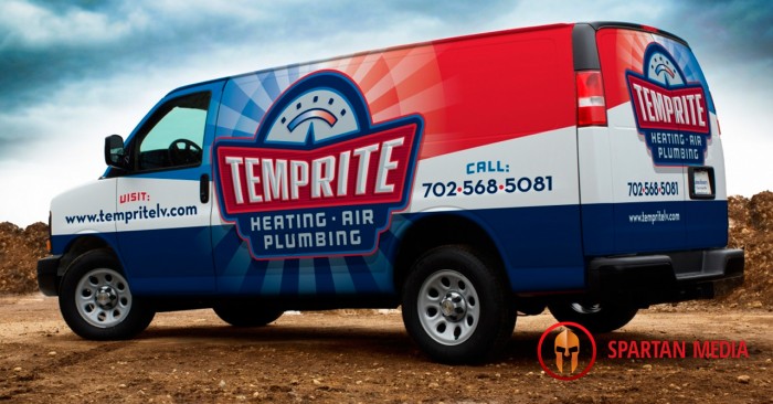 How to Use Outdoor Media to Drive Traffic Online